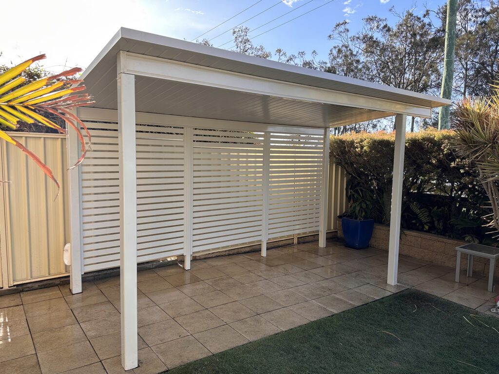 attached patio privacy slat wall aggregate mooloolah valley coastal patios