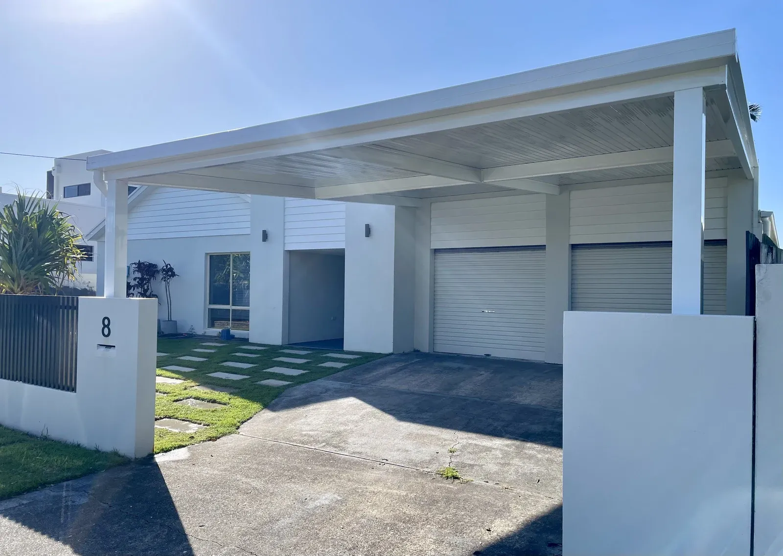 Skillion flat roof carport